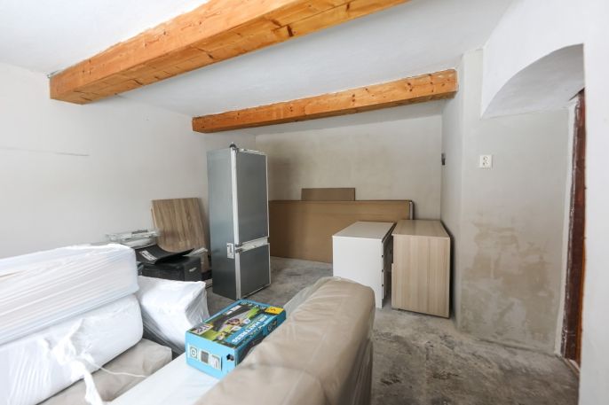 Prodej, Garáž, Křelovice