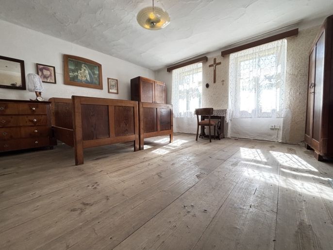 Prodej, Zemědělská usedlost, Zhořec