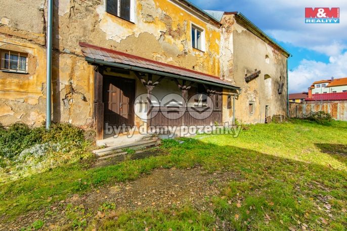 Prodej, Zemědělská usedlost, Bor