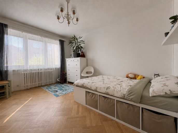 Pronájem, Byt 3+1, Pečky