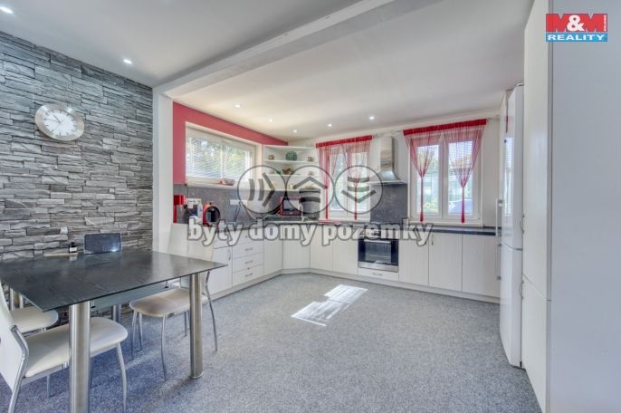 Prodej, Sklad, Lhůta