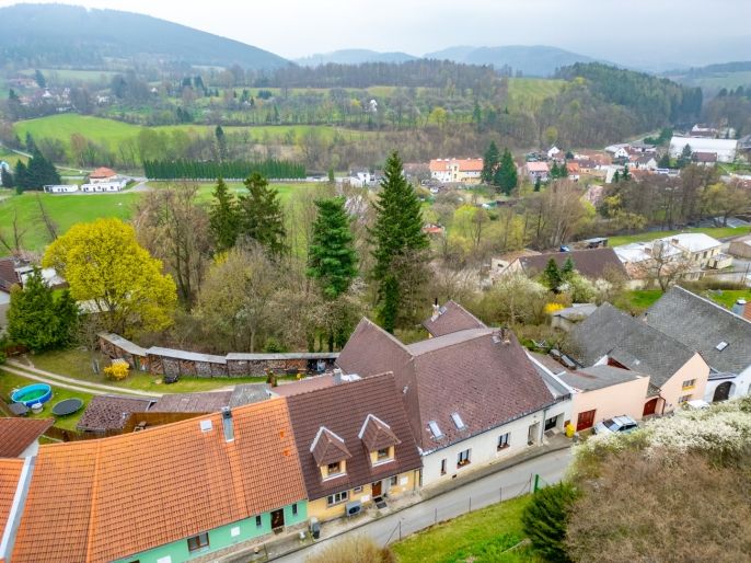 Prodej, Rodinný dům, Husinec