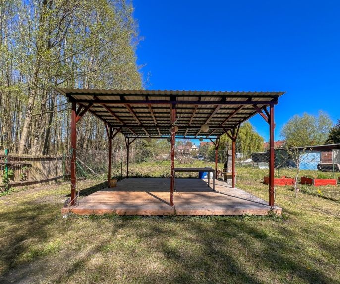 Prodej, Zahrada, Polepy