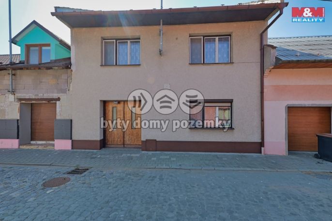 Prodej, Rodinný dům, 120 m², Chropyně, Hřbitovní