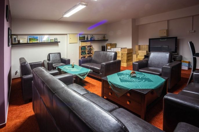 Prodej, Obchod a služby, Pardubice