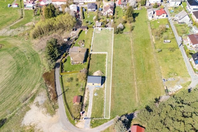 Prodej, Pole, Mrtník