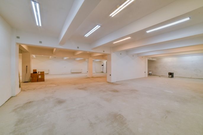 Pronájem, Obchod a služby, Cheb