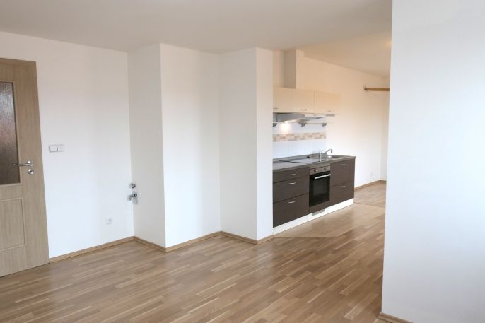 Pronájem, Byt 1+kk, Beroun