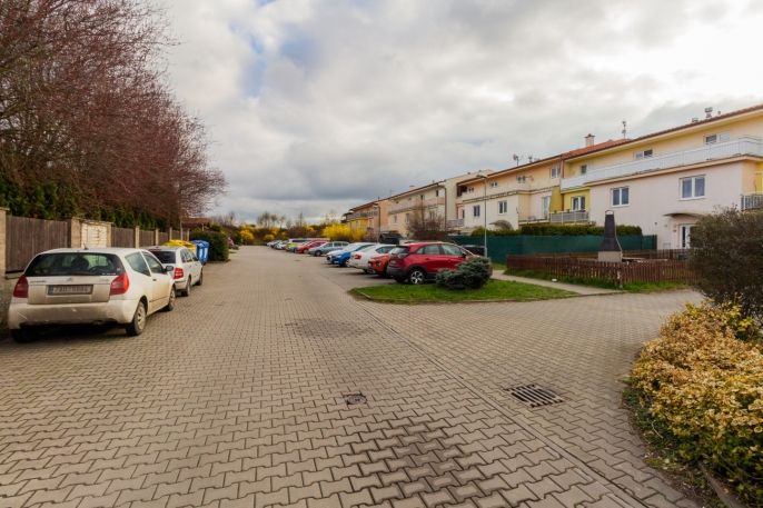 Prodej, Byt 2+kk, Nehvizdy