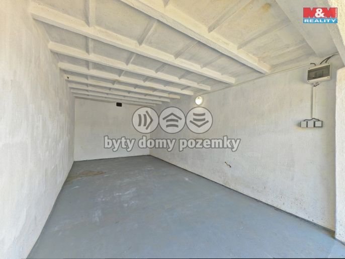 Prodej, Garáž, Hradec Králové