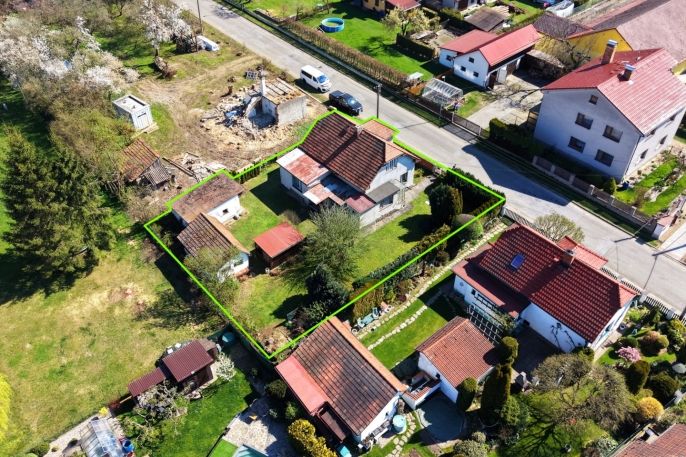 Prodej, Rodinný dům, Hněvkovice