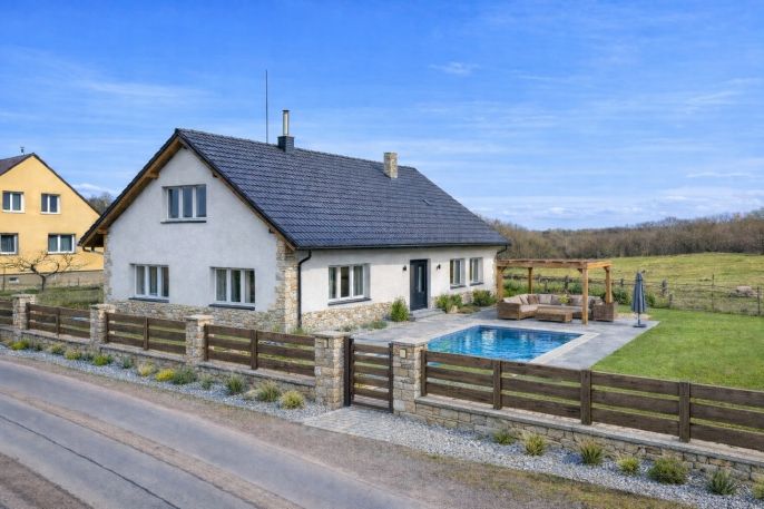 Prodej, Rodinný dům, Včelákov