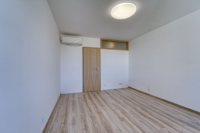 Pronájem, Byt 3+kk, Praha