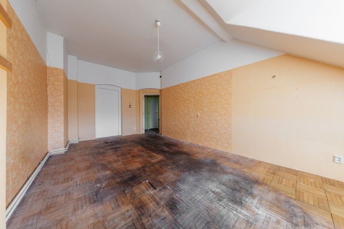 Prodej, Byt 4+1, Karlovy Vary