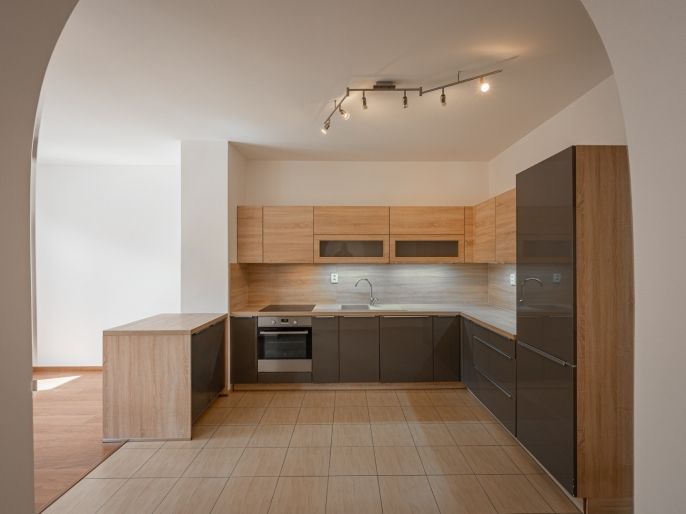 Prodej, Byt 4+kk, Benešov