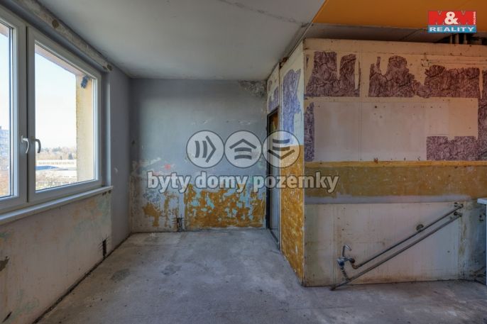 Pronájem, Byt 4+1, Rovná