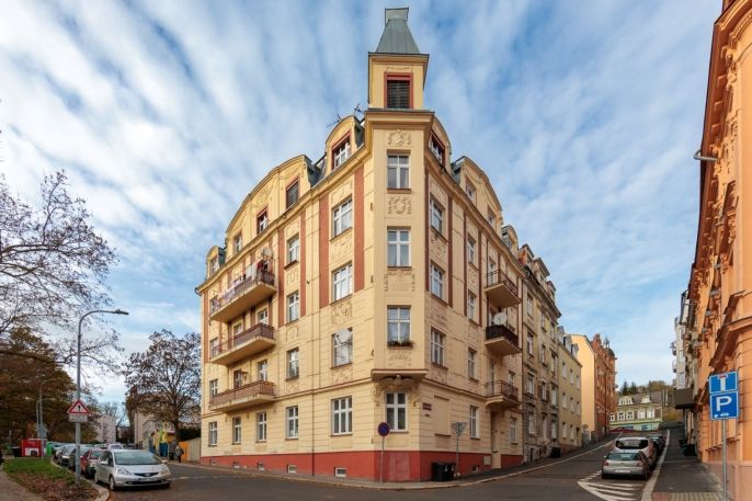 Prodej, Byt 2+1, Karlovy Vary