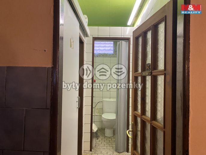 Pronájem, Obchod a služby, Opočno