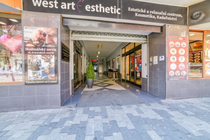 Pronájem, Obchod a služby, Cheb