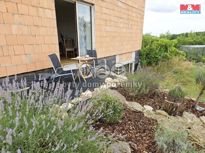 Pronájem, Byt 1+kk, Bradlec