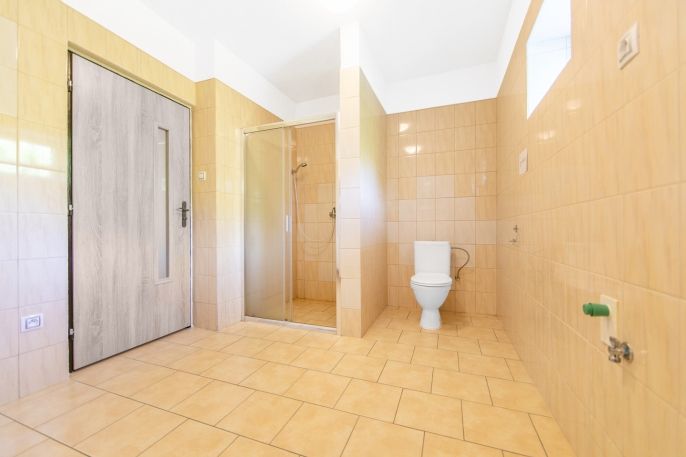 Prodej, Rodinný dům, Teplá