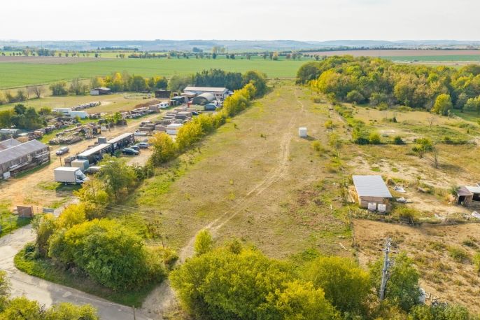 Prodej, Komerční pozemky, Ořech