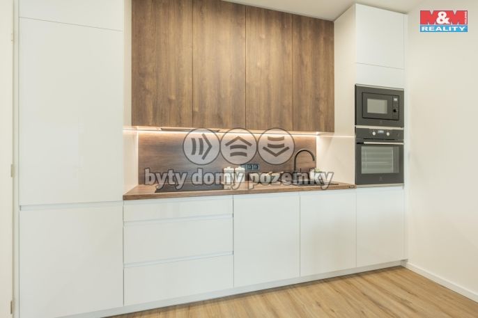 Prodej, Byt 1+kk, Kladno