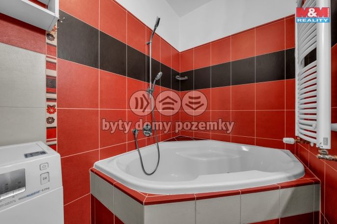 Pronájem, Byt 2+kk, Pardubice