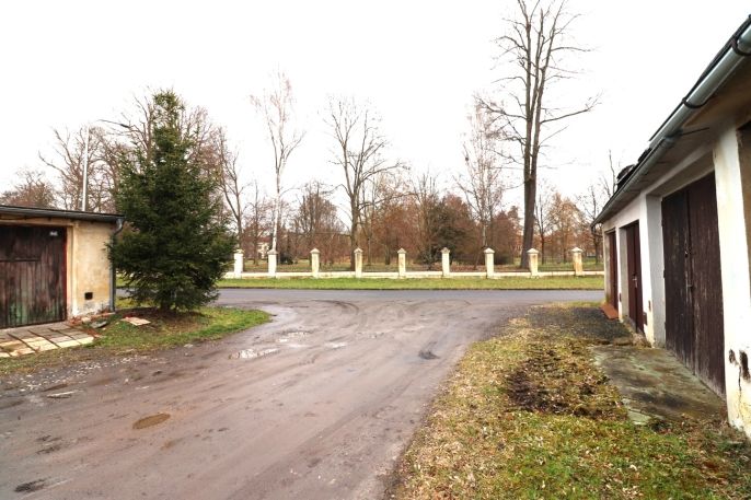 Prodej, Garáž, Ostrov