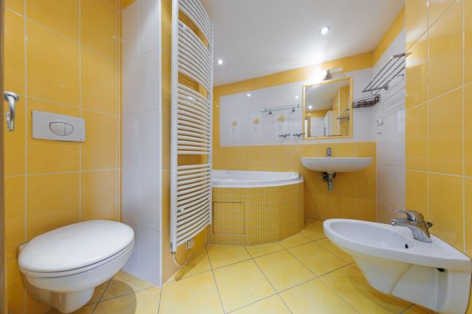 Prodej, Byt 3+1, Karlovy Vary