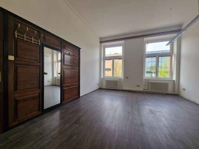 Pronájem, Kancelářský prostor, Trutnov