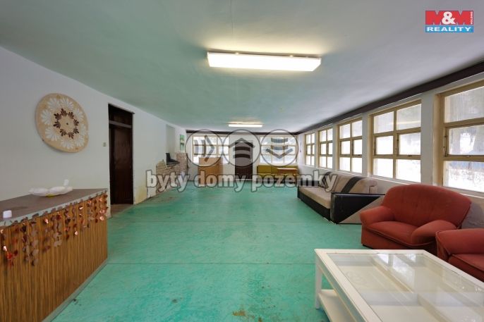 Prodej, Obchod a služby, Šternberk