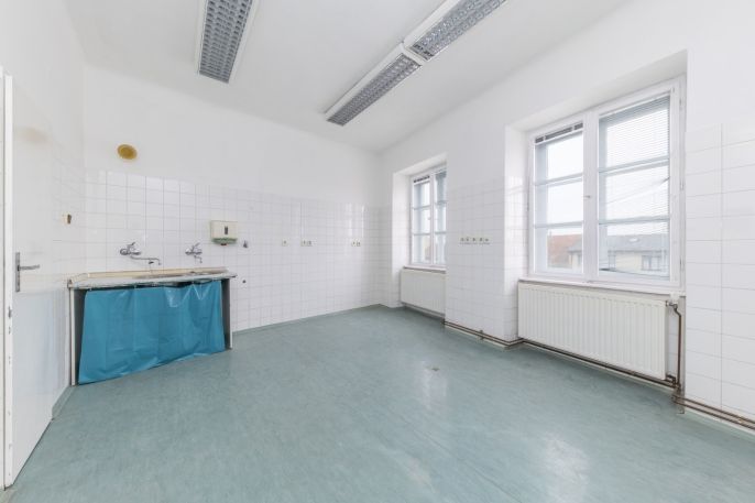 Pronájem, Obchod a služby, Slavkov u Brna