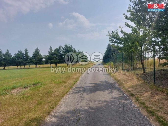 Prodej, Pole, Unhošť