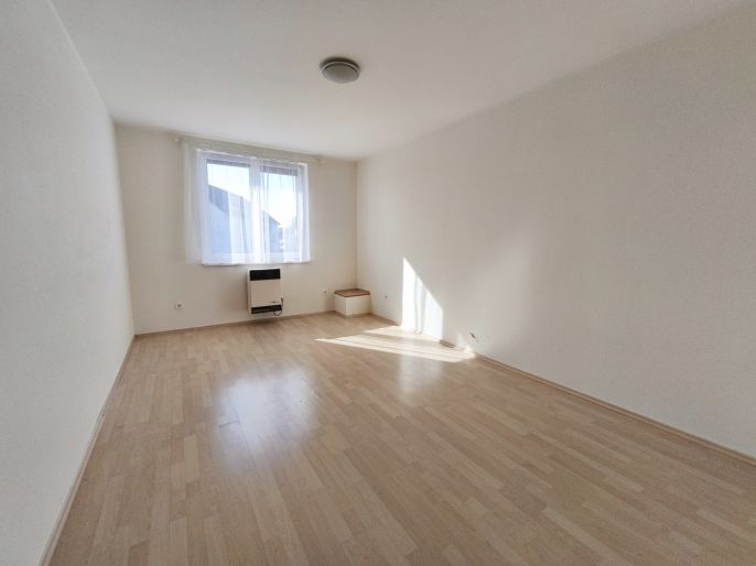 Pronájem, Byt 2+kk, Benešov