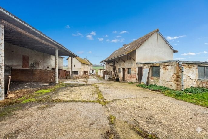 Prodej, Zemědělská usedlost, Strupčice