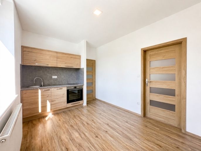 Pronájem, Byt 1+1, Poděbrady