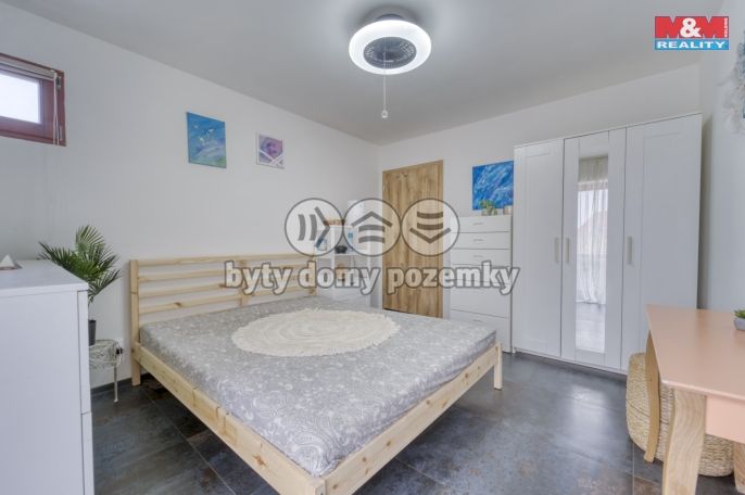 Prodej, Byt 4+1, Černošice