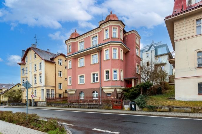 Prodej, Byt 3+1, Karlovy Vary