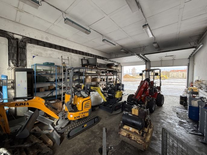 Prodej, Obchodní objekt, Protivín