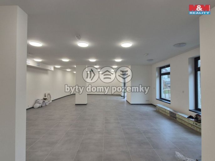 Pronájem, Obchod a služby, Tuchoměřice