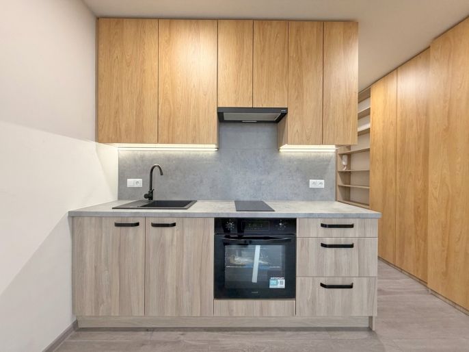 Prodej, Byt 1+kk, České Budějovice