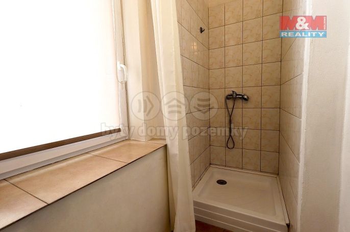 Pronájem, Byt 1+1, Kolín