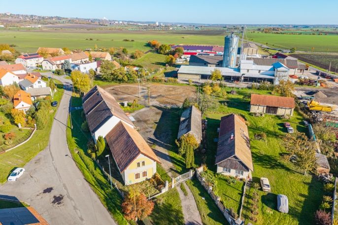 Prodej, Zemědělská usedlost, Dobrovice