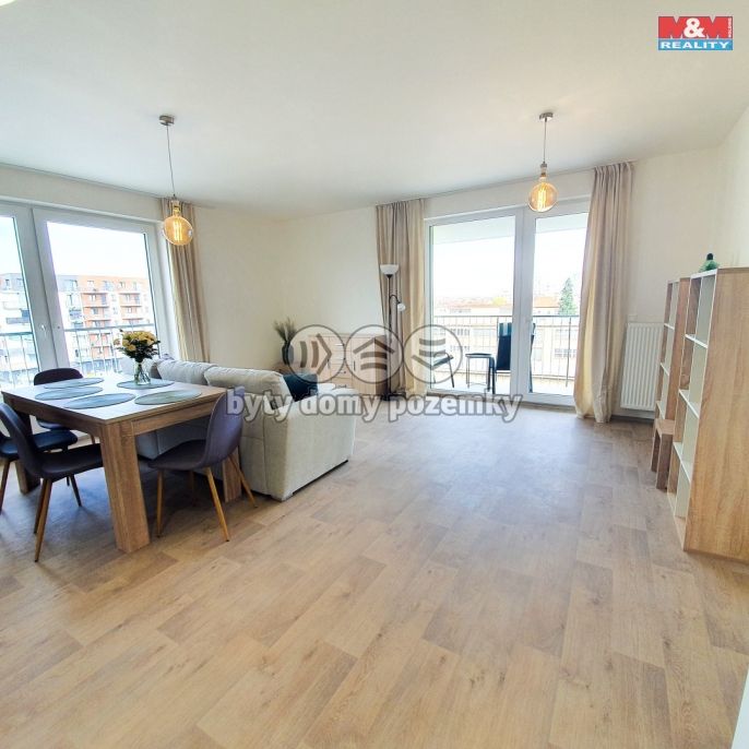 Pronájem, Byt 2+kk, Pardubice