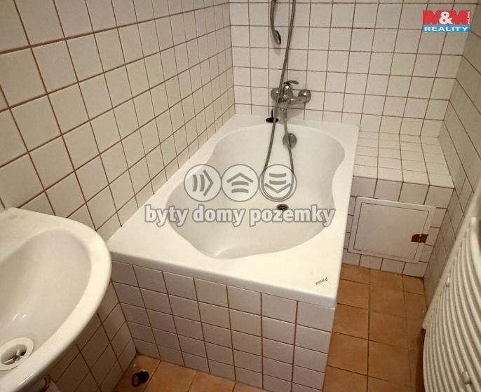 Pronájem, Byt 3+1, Pardubice