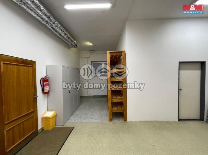 Pronájem, Obchodní objekt, Chrudim