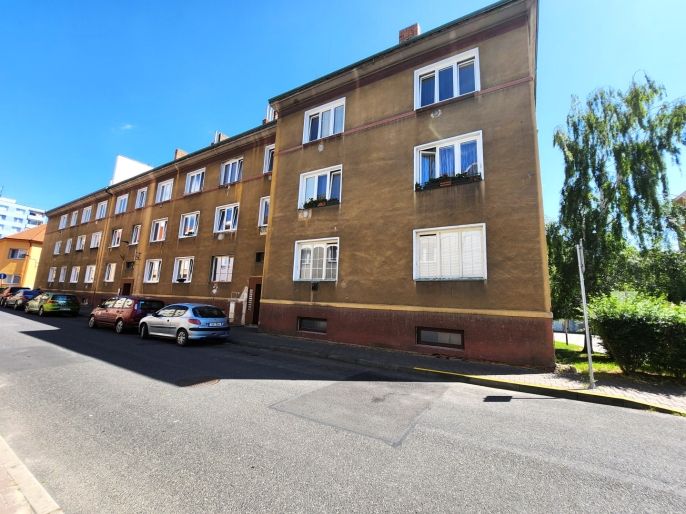 Pronájem, Byt 1+1, Žatec