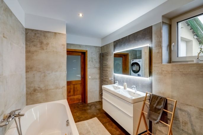 Prodej, Zemědělská usedlost, Dražíč