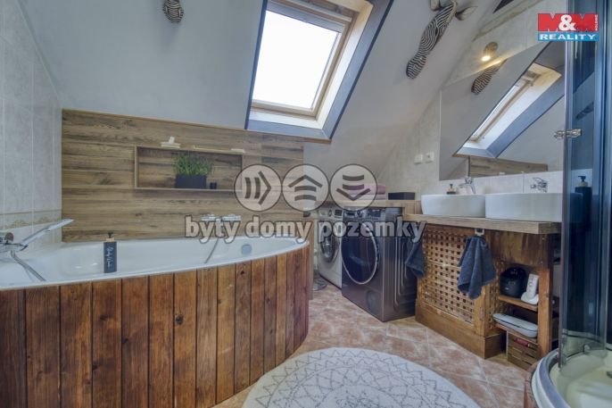 Prodej, Byt 4+kk, Králův Dvůr